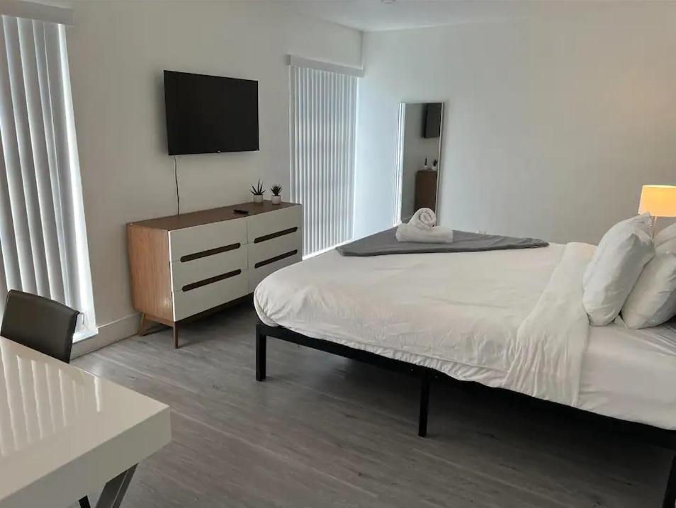 Designer River View Apartments Fort Lauderdale Exterior foto